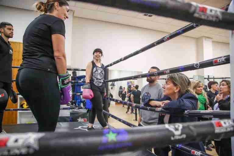 La boutique fitness 'Astroboxing Club' echa a andar con el objetivo de hacer del boxeo un deporte inclusivo en Toledo