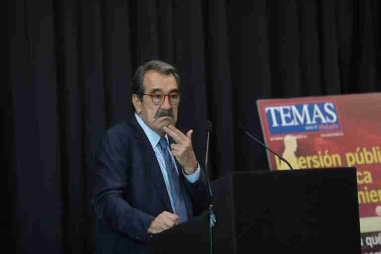 Rector elevará al Consejo de Gobierno de UCLM conceder la Medalla de la universidad a título póstumo a Emilio Ontiveros