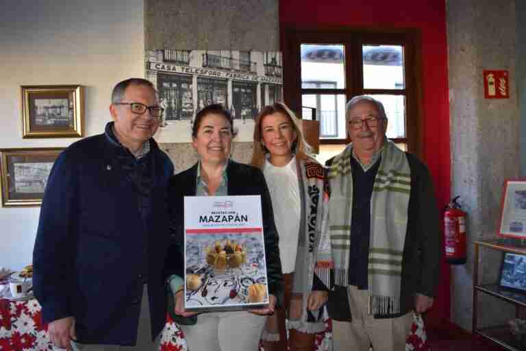 VÍDEO: San Telesforo lanza sus nuevas recetas con mazapán "para disfrutar todo el año"
