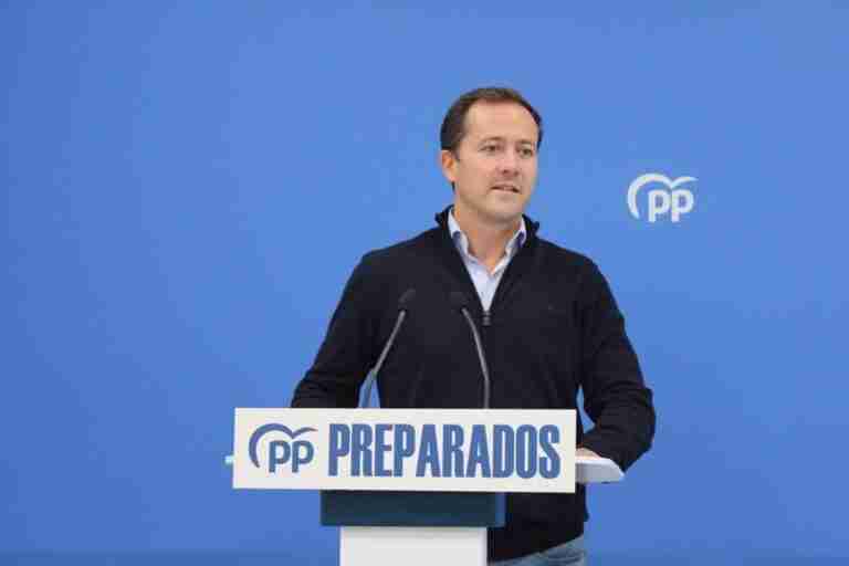 Velázquez ve "absurdo y paleto" afrontar el debate del agua de manera "localista" y pide un pacto nacional