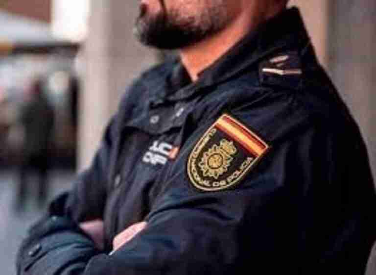Detenido un varón que convivía con la mujer que murió en un incendio en Albacete por su relación con hechos