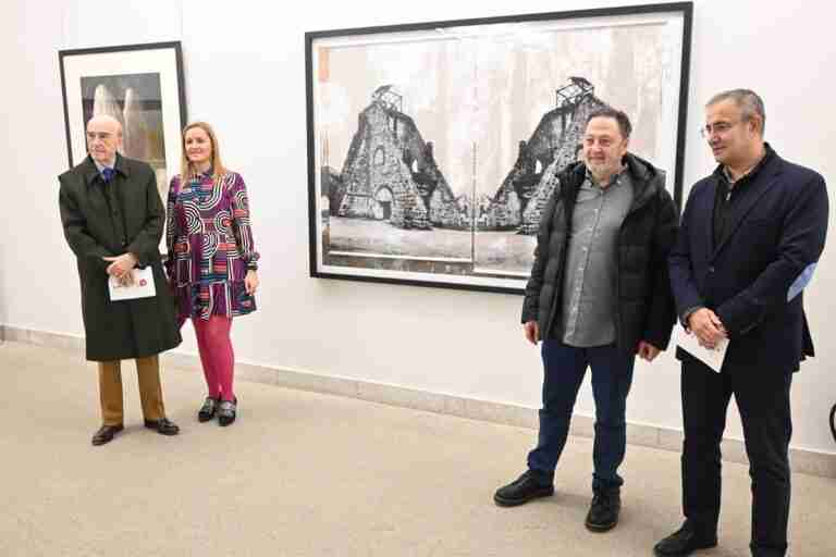 El Museo Municipal de Valdepeñas acoge hasta el 5 de febrero la exposición del I Premio Internacional de Grabado de C-LM