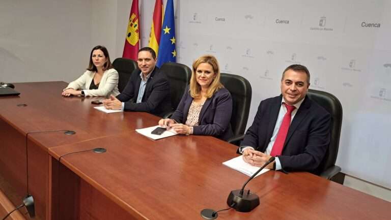 El nuevo plan de empleo permitirá la contratación de 890 desempleados conquenses en 206 entidades locales