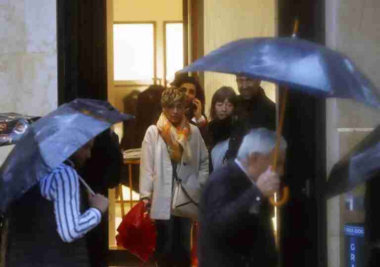 Las lluvias abundantes continúan al menos hasta el jueves en gran parte del país, con temperaturas cálidas para la época