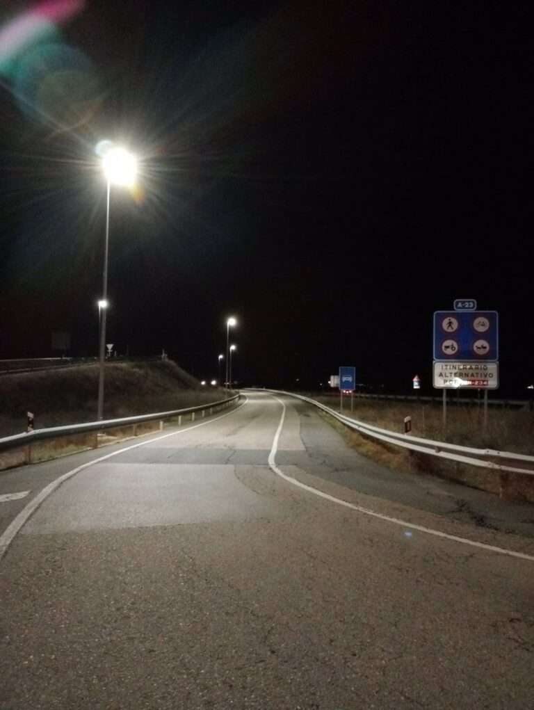 Mitma licita por 2 millones la redacción de proyectos de eficiencia energética en carreteras del Estado, algunas en C-LM