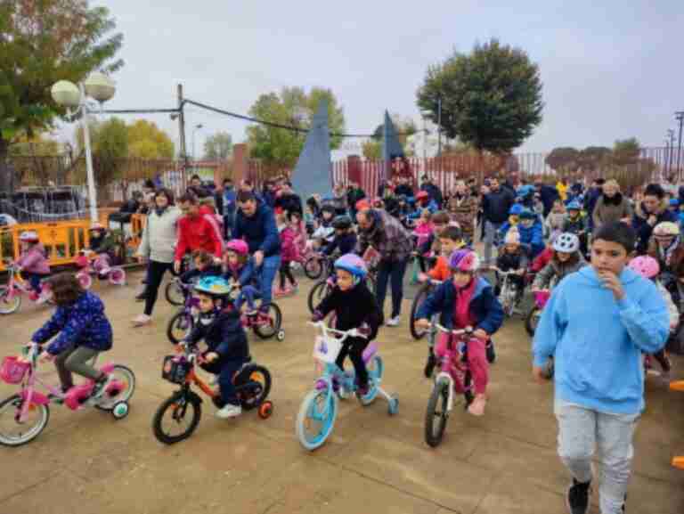 fiesta de la bicicleta manzanares