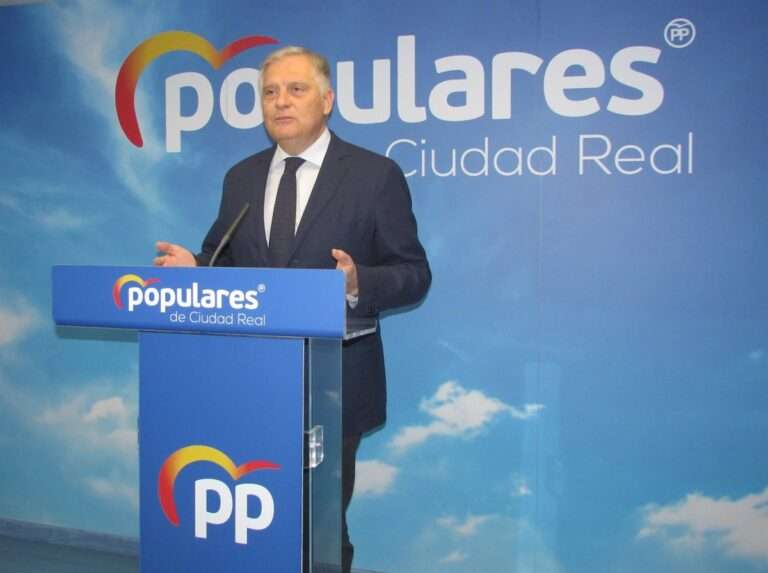 Cañizares asume el reto de conseguir la Alcaldía de Ciudad Real para recuperar su "pujanza" y hacerla "referencia"