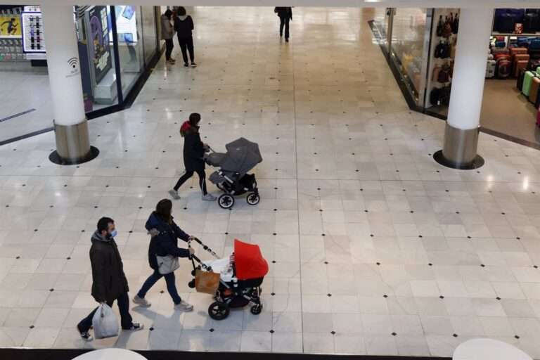 Castilla-La Mancha notificó 12.359 nacimientos hasta noviembre, un 24,5% menos que hace seis años