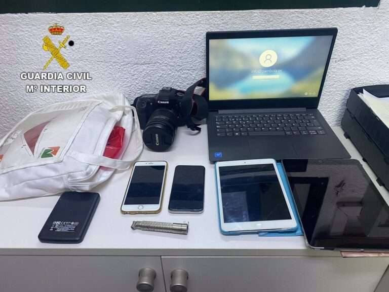 Detenidas ocho personas que cometieron 33 robos con fuerza en centros docentes de Madrid y Toledo