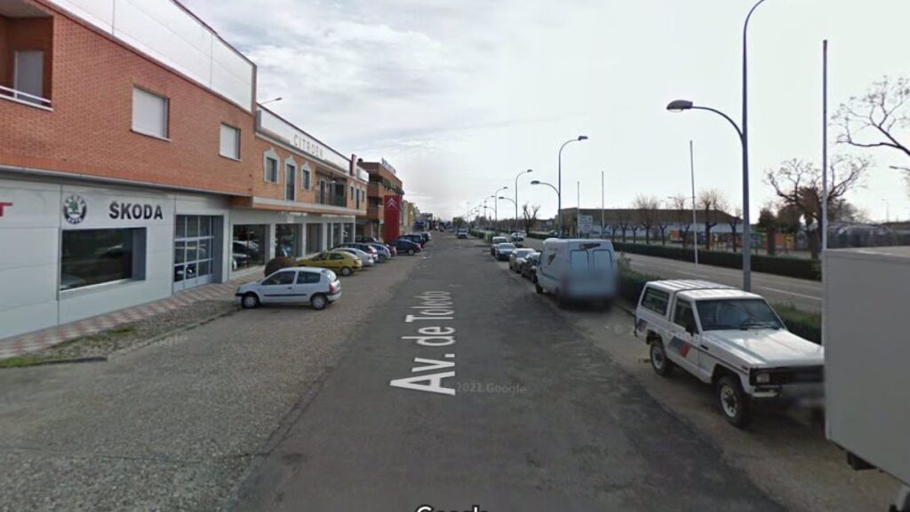 Fallece el conductor de un vehículo tras colisionar con un establecimiento en Torrijos (Toledo)