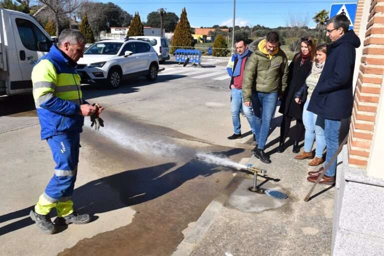 Finalizados los trabajos que han mejorado la red de abastecimiento de agua en Gamonal