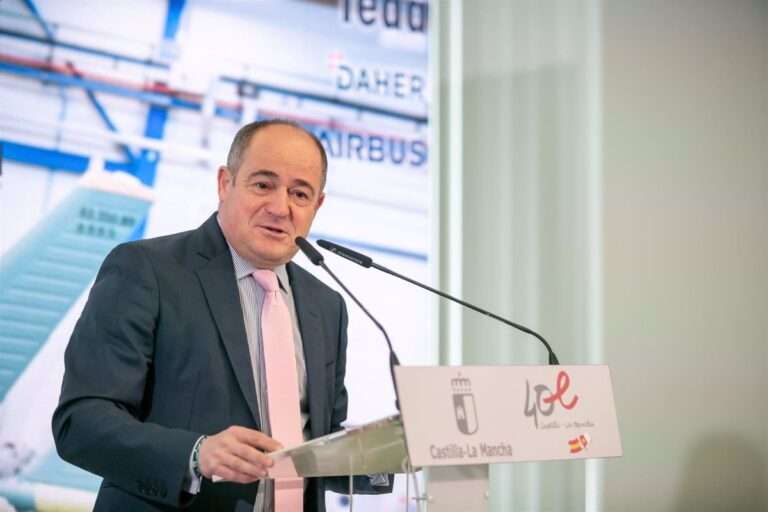 García-Page destaca la "ambición tremenda" de Sáez por Albacete: "Se le hace todo pequeño; tú no pares"