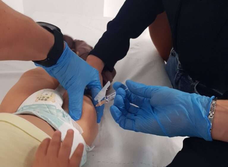 La vacuna del meningococo B, la del Papiloma Humano en chicos y la del Herpes Zoster en mayores, novedades en C-LM