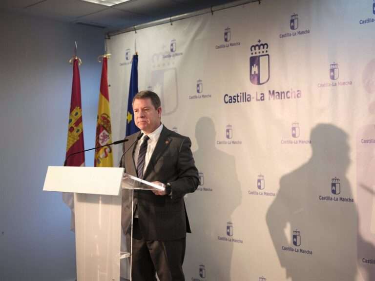 Page se marca marzo como fecha tope para aprobar la nueva ley de garantías en listas de espera sanitarias