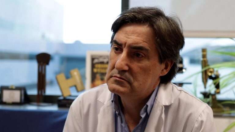 Médicos y científicos investigan un posible tratamiento inmediato contra el cáncer de pulmón tras el encuentro en Beteta