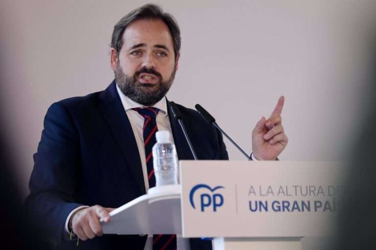 Núñez pide "ni un paso atrás" en violencia machista pero no aclara si gobernará con Vox: "Respetaré a las urnas"