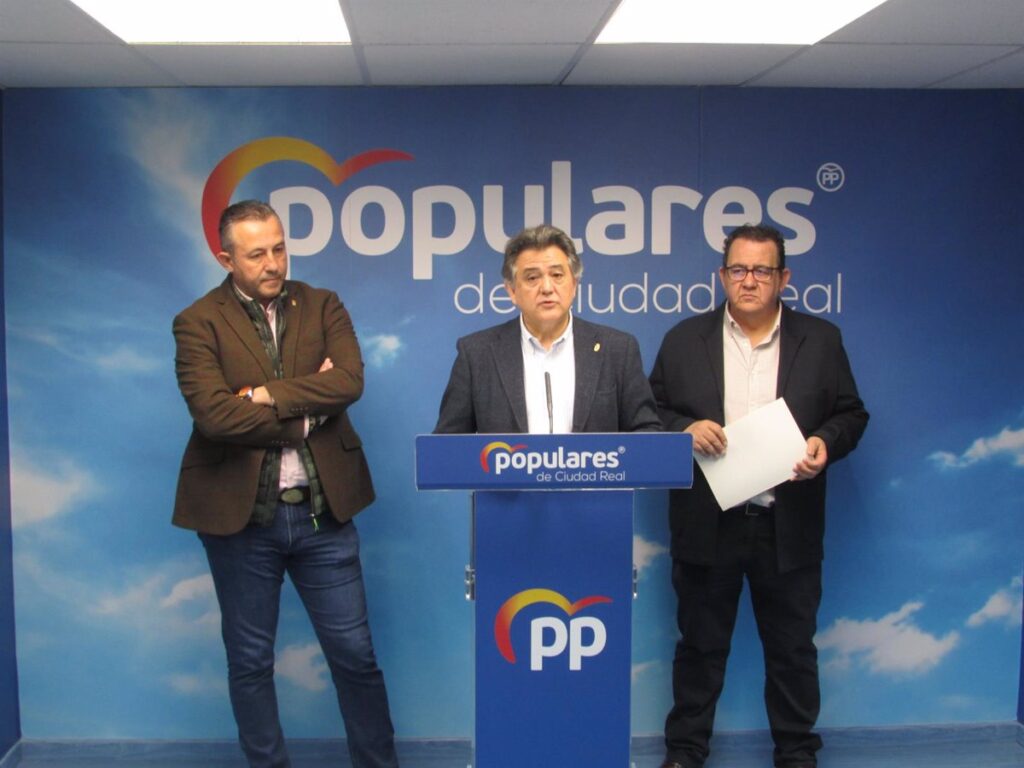 PP pide explicaciones a Caballero por las "irregularidades" en las oposiciones a bombero del Consorcio de Ciudad Real