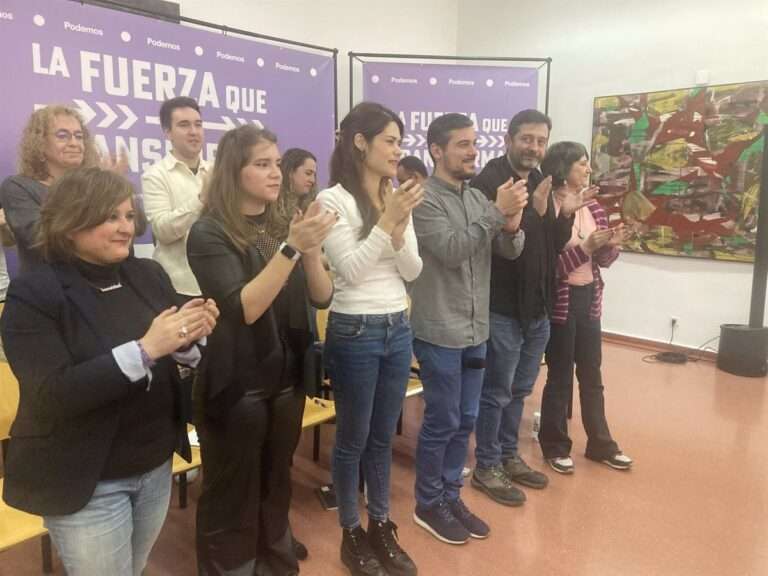 Podemos critica a la CEOE por reír las gracias a Juan Roig, "un monopolista que estrangula pequeñas y medianas empresas"
