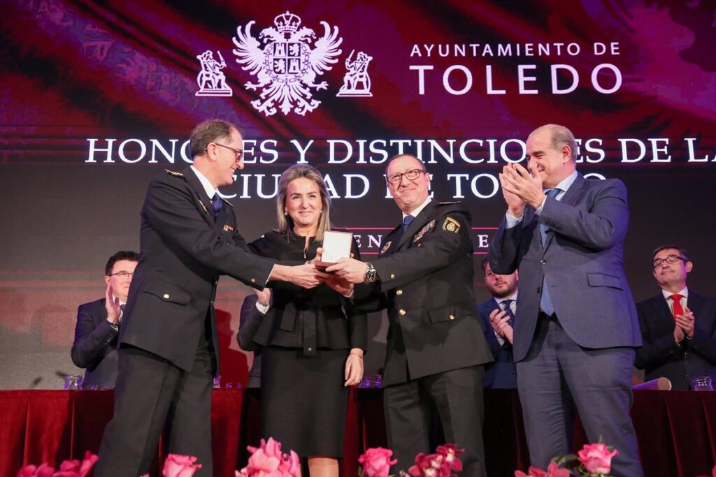 Tolón: "Toledo ha afrontado los retos de estos últimos años con entereza, responsabilidad, empatía y confianza"