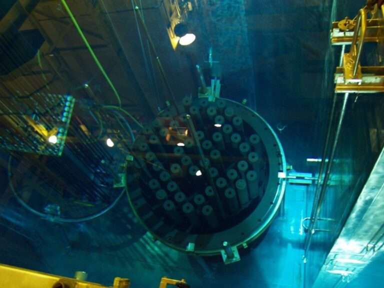 Un consejero del CSN defiende el silo en Villar de Cañas (Cuenca) y dice que era una estrategia "sólida"