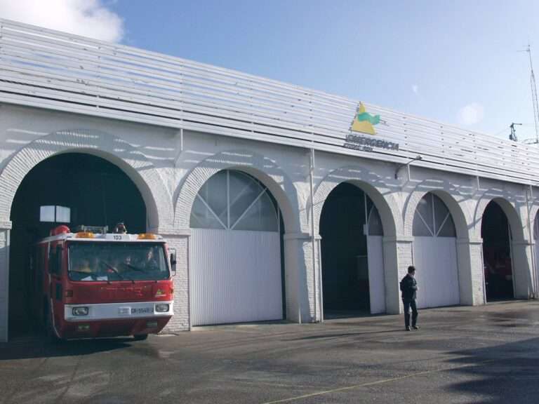 Una mujer resulta afectada por quemaduras tras un incendio en un bloque de pisos de Ciudad Real