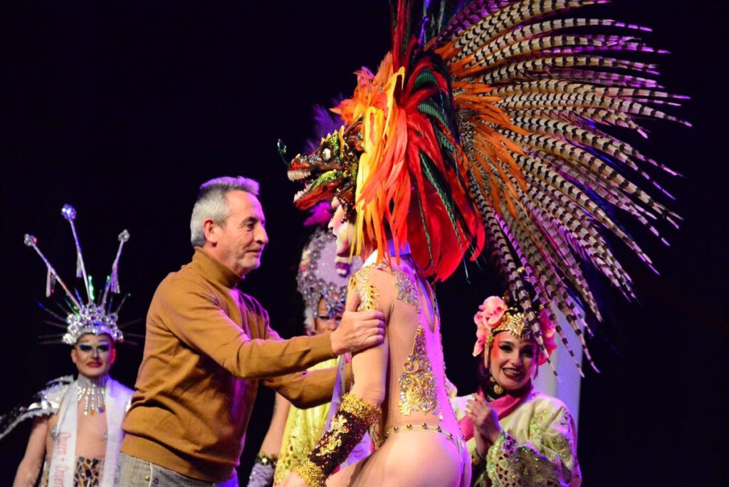 Alma Desoul repite como reina de la VI Gala Drag Queen 'La + Queen' de Valdepeñas