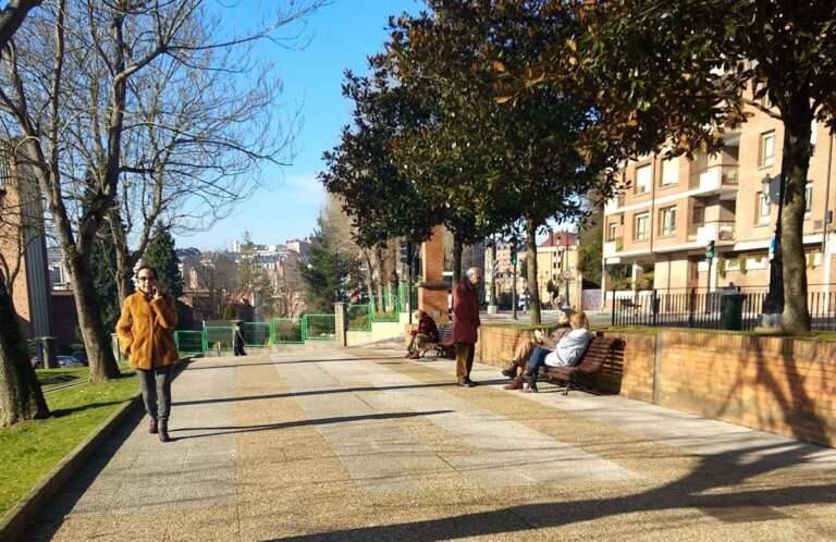 C-LM registra 383.955 pensiones en febrero, un 1,05% más que hace un año, con una cuantía media de 1.102 euros