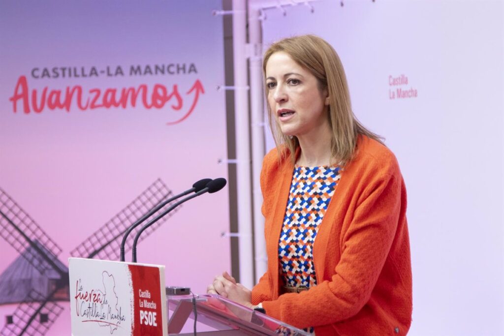PSOE dice que David Moreno "debería estar en la sucursal de Vox en Murcia", porque "no tiene ni idea de C-LM"