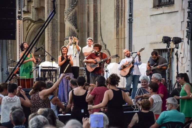 Estival Cuenca se apuntala como tradición en la ciudad conjugando estilos, estampas y calidad: "No nos cerramos a nada"