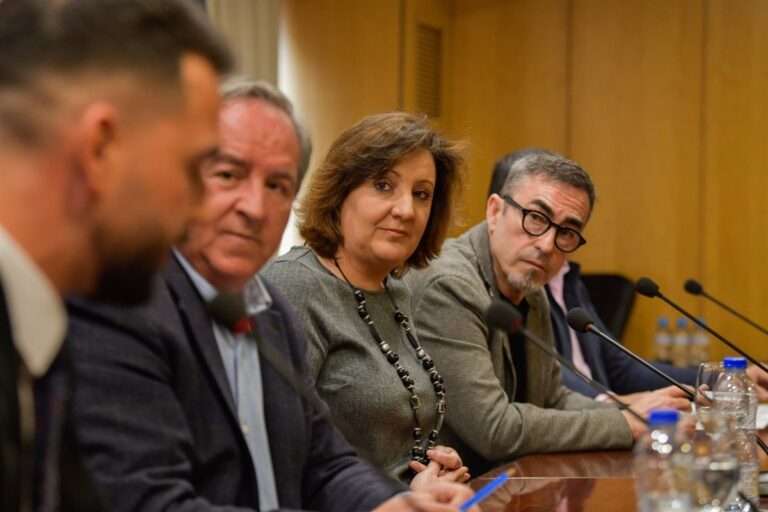 Franco ve "preocupante" el dato en C-LM pero cree que la subida del SMI ayudará a afrontar "las dificultades"