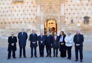 Iceta pide a la ciudad de Guadalajara dar cariño a las obras del Museo del Prado que recalen en el Palacio del Infantado