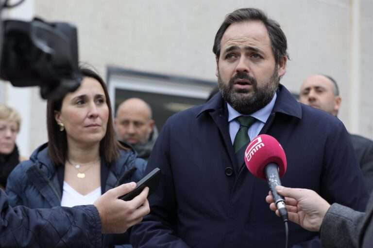 Núñez arropa a la candidata del PP en Illescas y la presenta como "trabajadora, buena persona e inteligente"