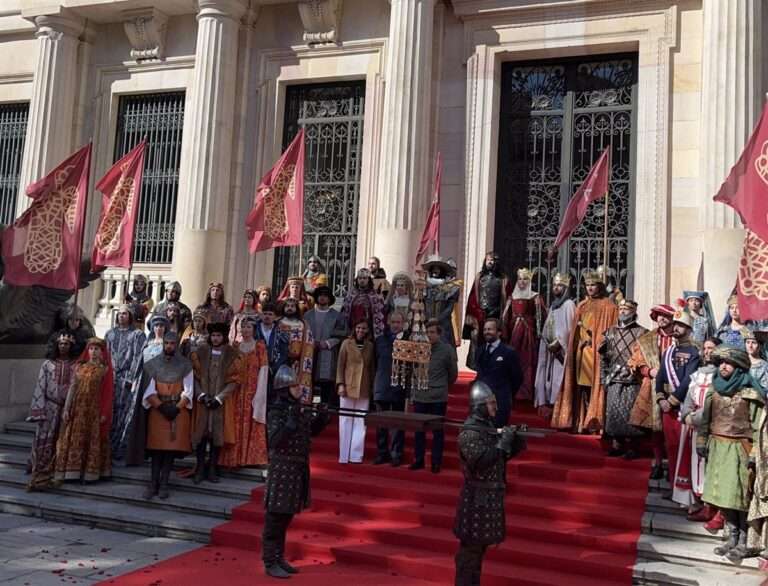 Recaredo recupera su corona en Puy du Fou en el nuevo espectáculo de una temporada que superará el millón de visitantes