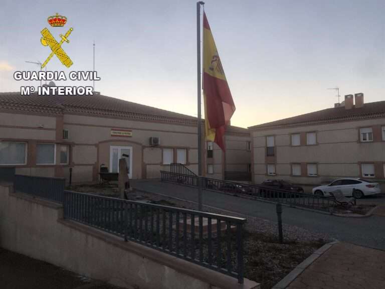 Un detenido y dos investigados por la quema reiterada de contenedores y vehículos en Pantoja (Toledo)
