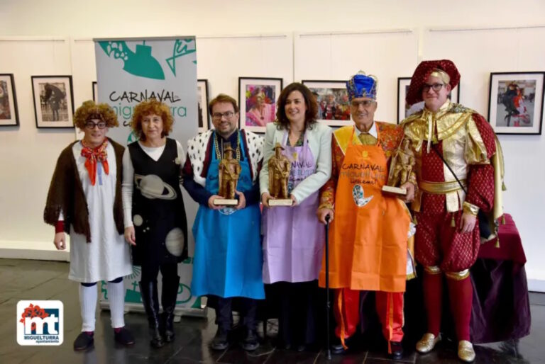 embajadores del carnaval miguelturra alhigui de honor