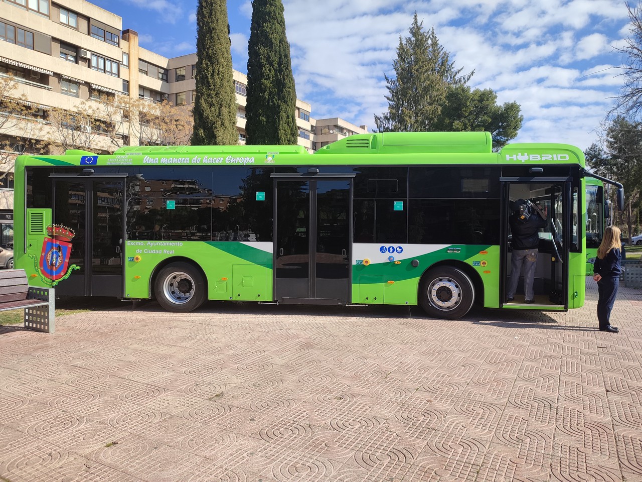 autobuses de tecnología híbrida