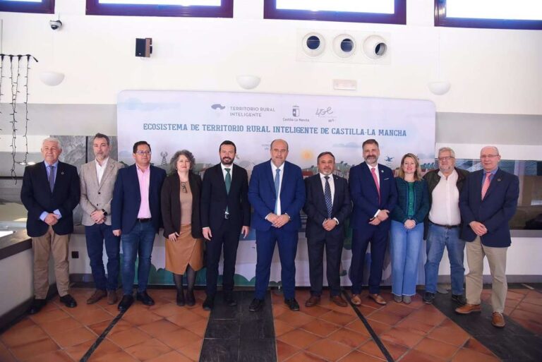 Los municipios más pequeños de C-LM contarán con 25 millones de euros para la digitalización de sus servicios