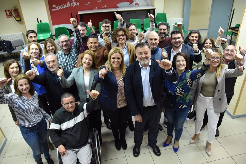 Darío Dolz, María Ángeles Martínez y el independiente Alberto Castellano, cabezas de lista de PSOE a Alcaldía de Cuenca