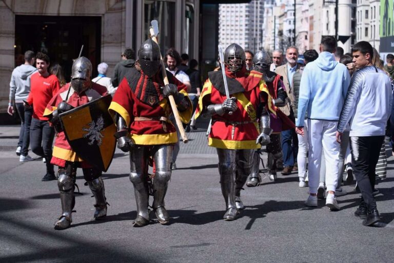 Castillo de Belmonte se prepara para el Mundial de Combate Medieval en el que se darán cita 500 luchadores de 23 países