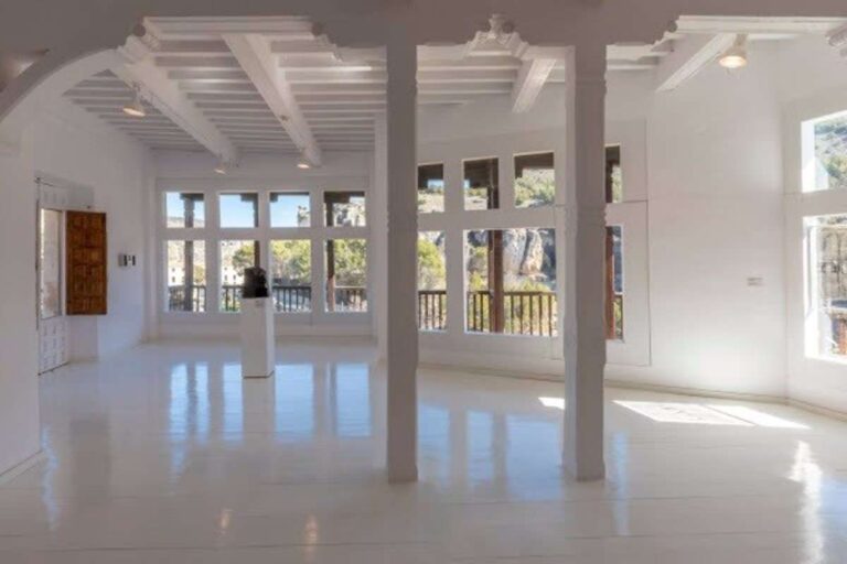 Museo Abstracto de Cuenca culmina su reforma con una climatización actual para mejorar la conservación de sus obras