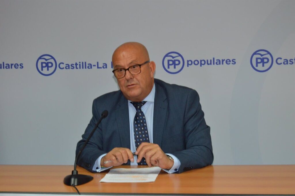 PSOE, IU y CS piden un pleno extraordinario para que el alcalde de Mora explique su positivo en alcohol al volante