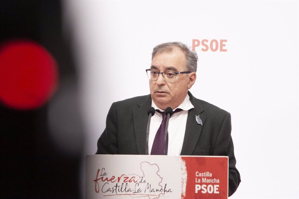 PSOE reprocha a Núñez que "rompa la unidad" en torno al 8M y le acusa de hacer al PP de C-LM un partido "radical"