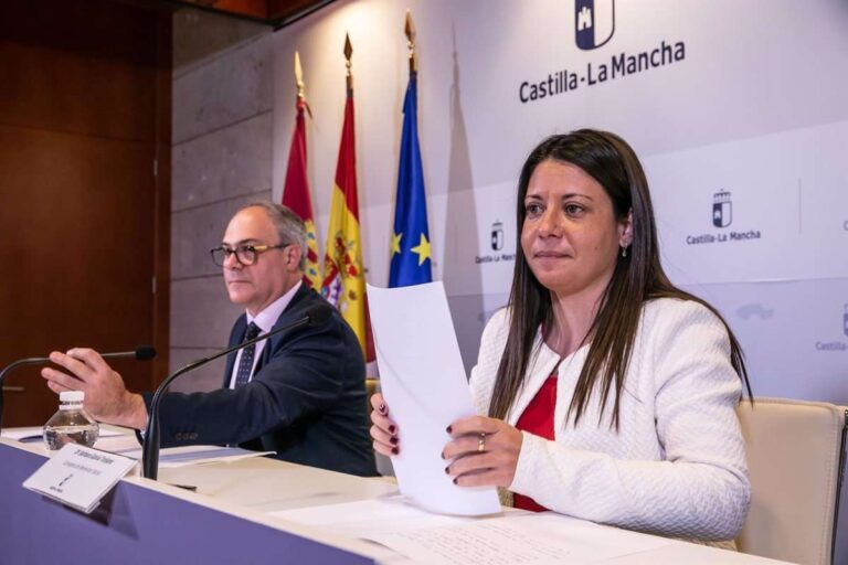 VÍDEO: C-LM, sobre las ayudas del bono social, cree que hay que "tener claro que deben ir a los más vulnerables"