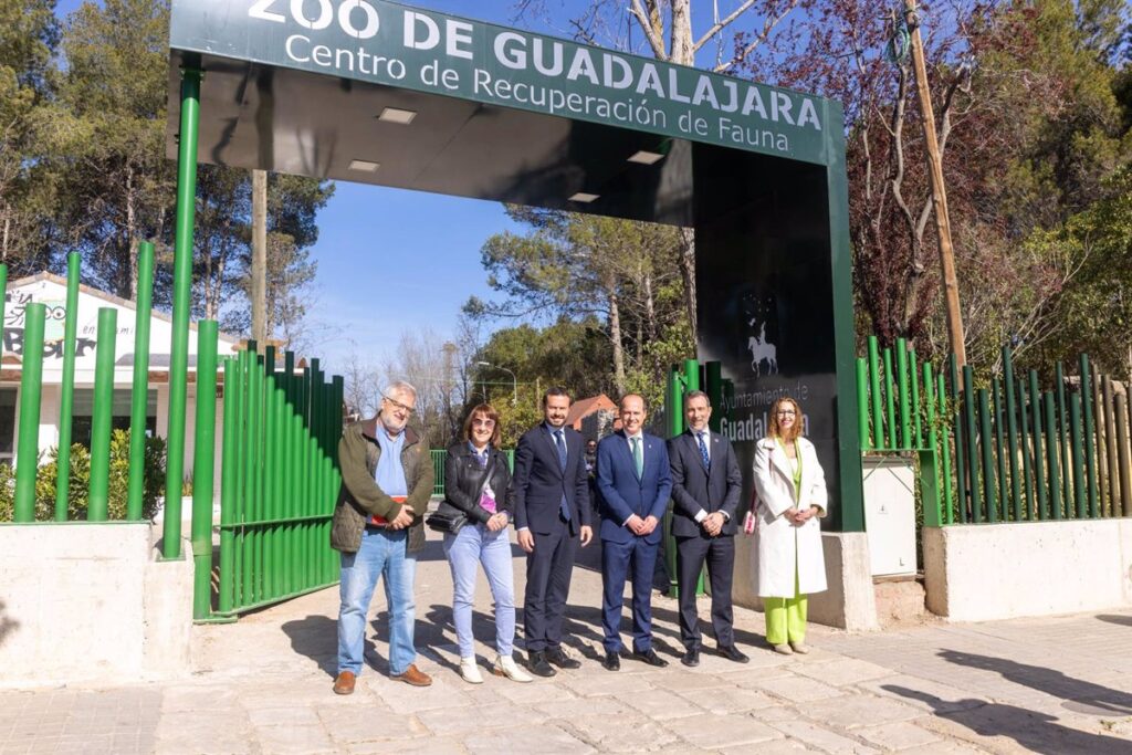 Guadalajara quiere dotar a su zoo municipal de un mayor número de especies animales y crear un hotel para insectos