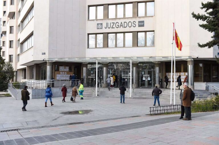 La detenida por matar a su vecina en Carabanchel entregó después del crimen su CV en una residencia de Bargas