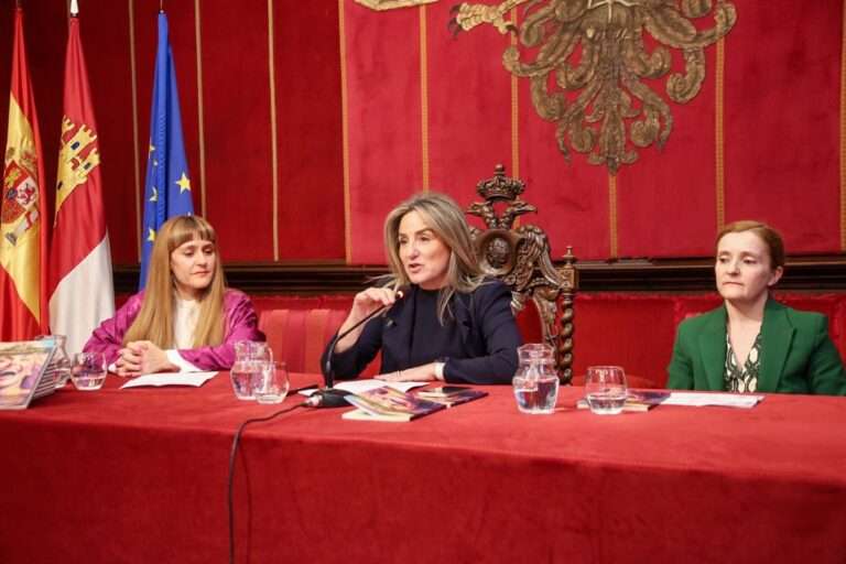 Esther Ruiz y Micaela Gómez logran en Toledo el XIX Premio de Narrativa Femenina 'Princesa Galiana'