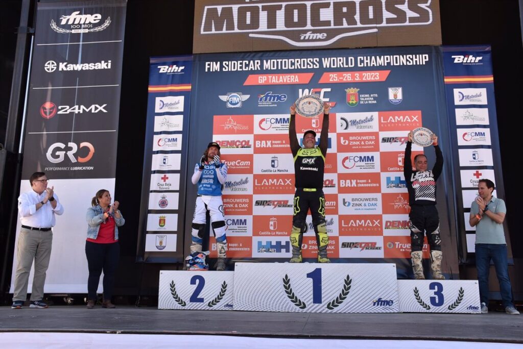 Talavera despliega "un auténtico espectáculo del motor" con la prueba del Campeonato del Mundo de Sidecarcross