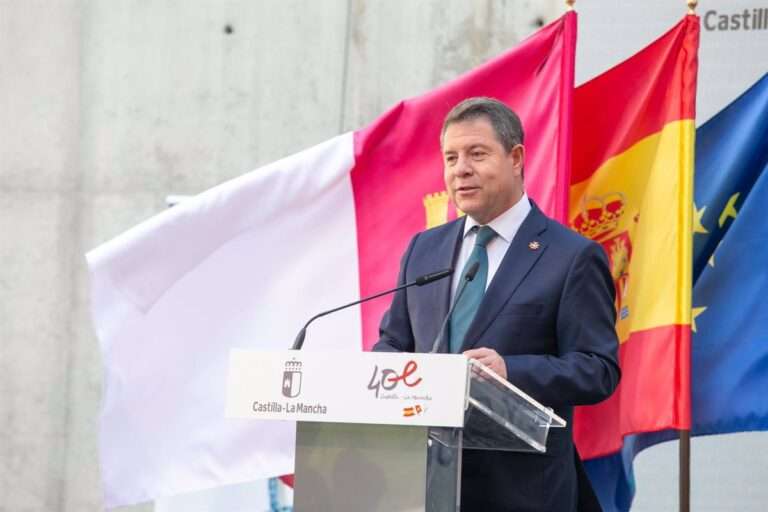 Comunidad Valenciana, Murcia, C-LM y Cataluña, las CCAA con una mayor previsión de deuda en 2023, según la AIReF