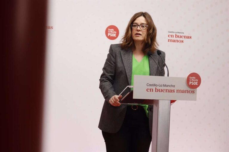 Padilla (PSOE): "El PP cuando gobierna cierra los centros sanitarios y en oposición usurpa los espacios públicos"