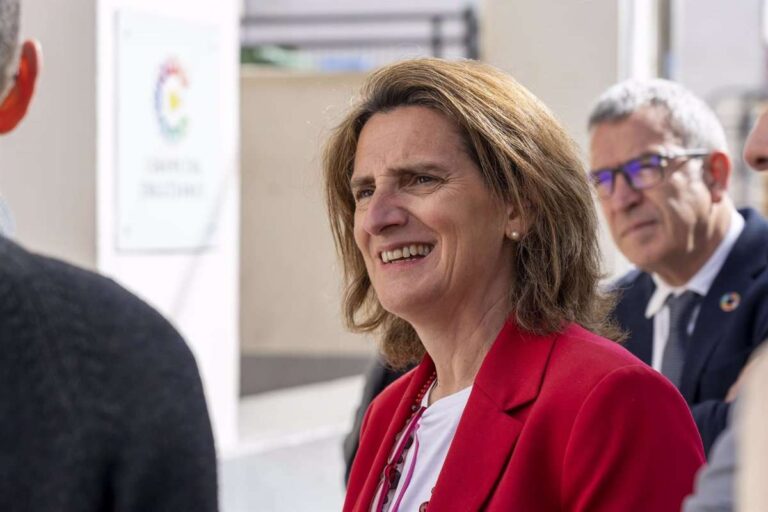 Ribera: "Seguirá habiendo un trasvase, aunque cauto y eficiente, pero pensando en reducir costes en desalación"